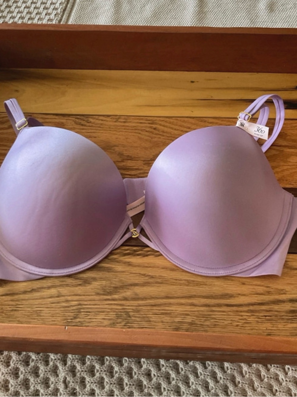 NWT Victoria's Secret Light Purple Molded T-Shirt Bra size 36D
